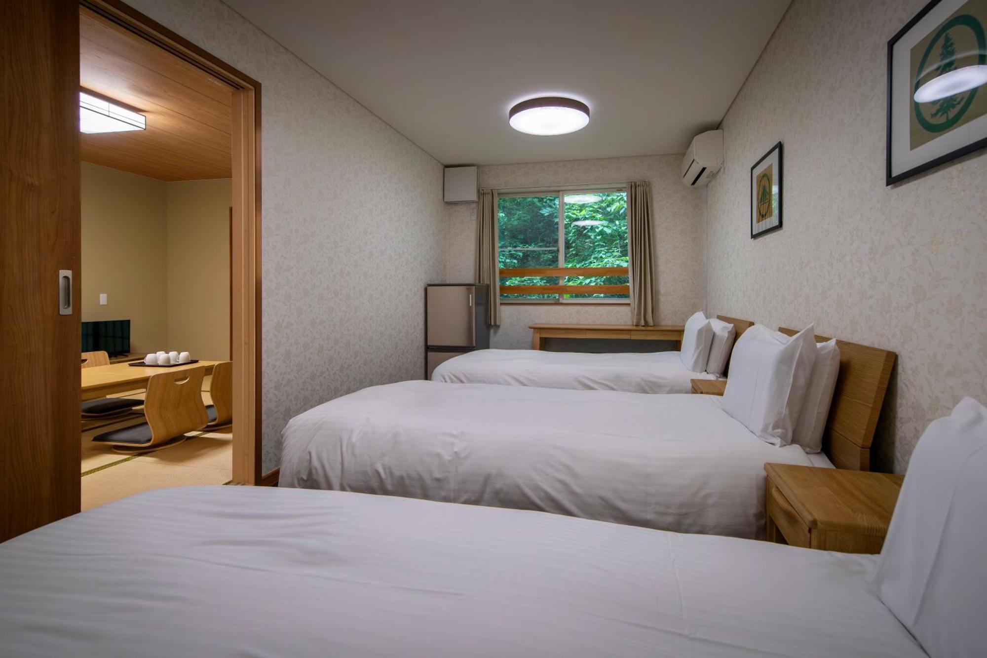 Bself Fuji Onsen Villa Fujiyoshida Eksteriør billede