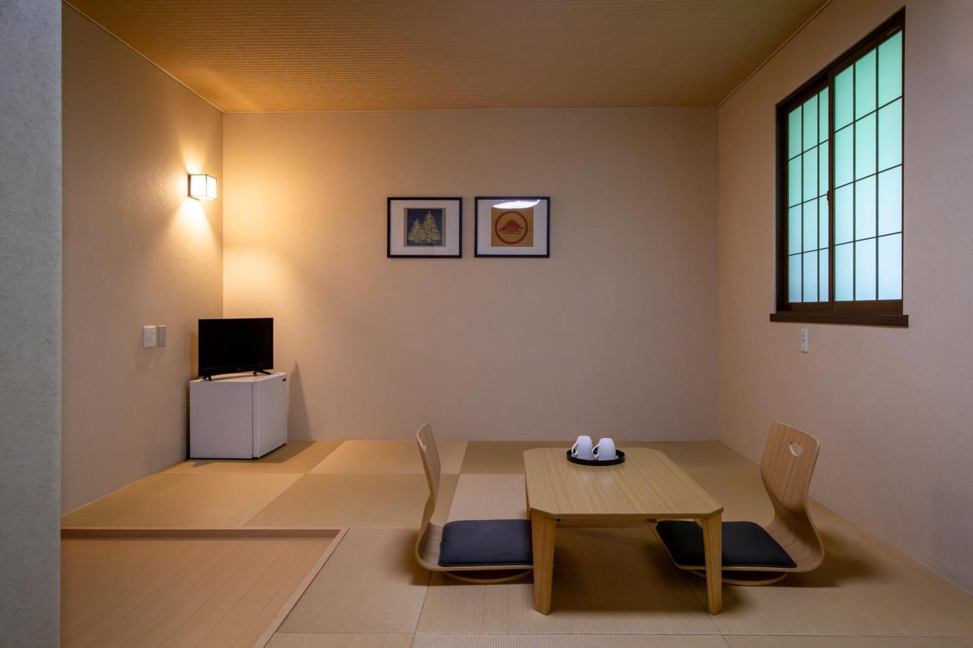 Bself Fuji Onsen Villa Fujiyoshida Eksteriør billede